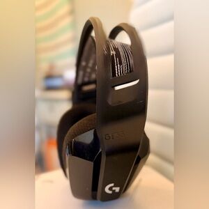 Logitech Over-Ear Headphones - Black